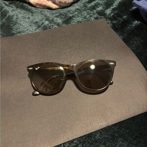 Ray-Ban polarized Brown Sunglasses